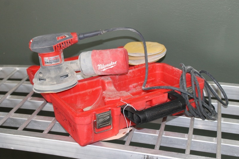 Milwaukee HD 5 Orbital Sander
