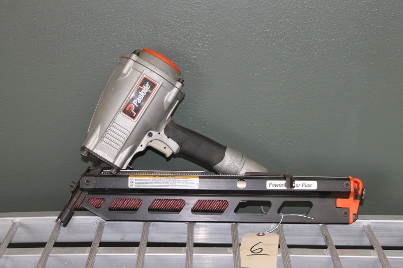Paslode Pneumatic Nailer