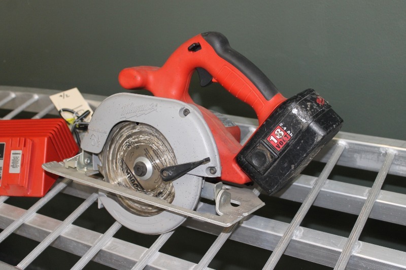 Milwaukee 18V Circular Saw