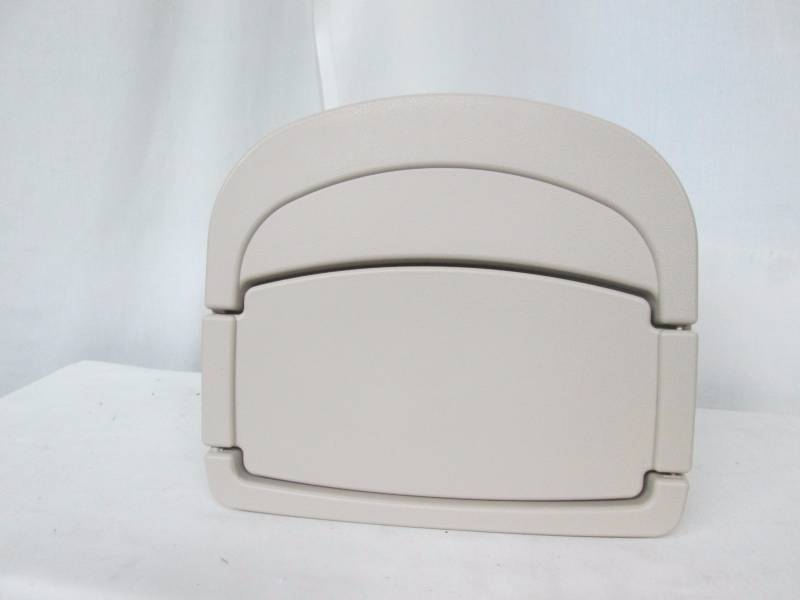 lot 86 image: Garden Hose Storage Center