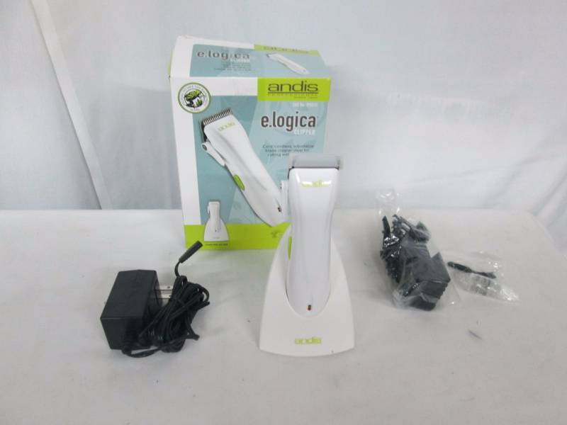 lot 73 image: Andies Cordless ClipperTrimmer