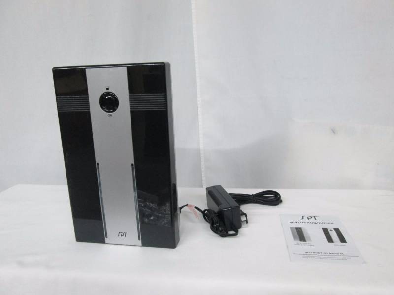 lot 59 image: SPT Mini Dehumidifier