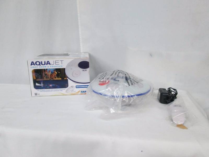 lot 47 image: AquaJet Pool Light Show and Fountain