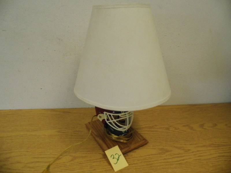 Pheonix Coyotes Lamp