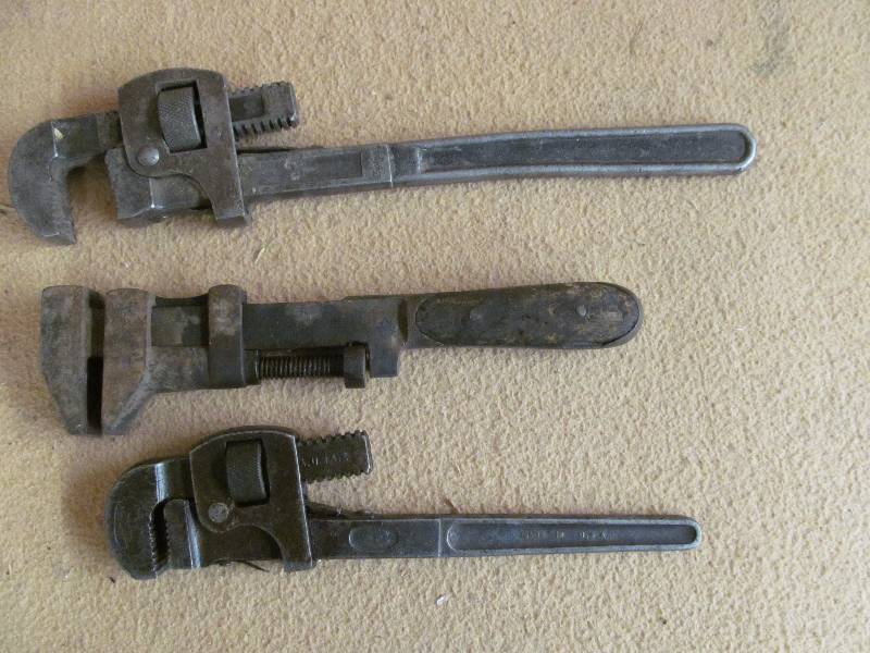 pipe wrenches