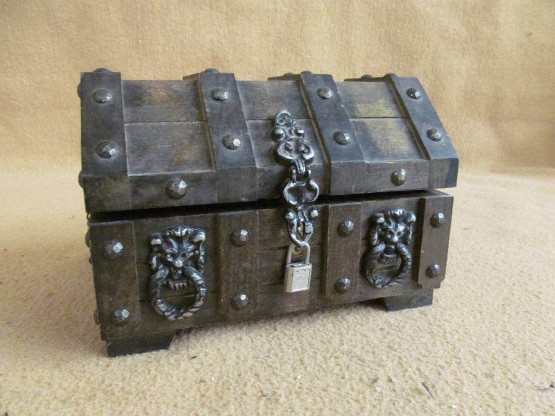 liquor chest