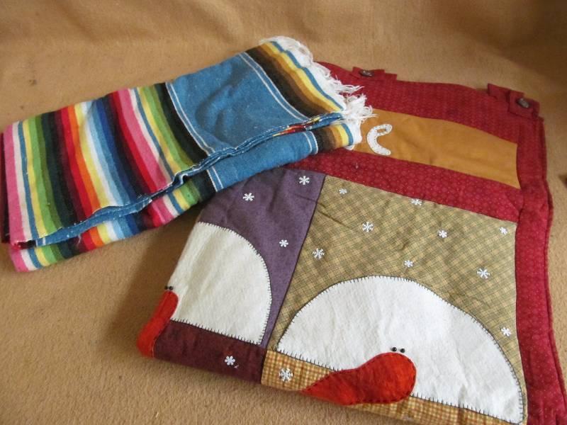 wall hanging, throw