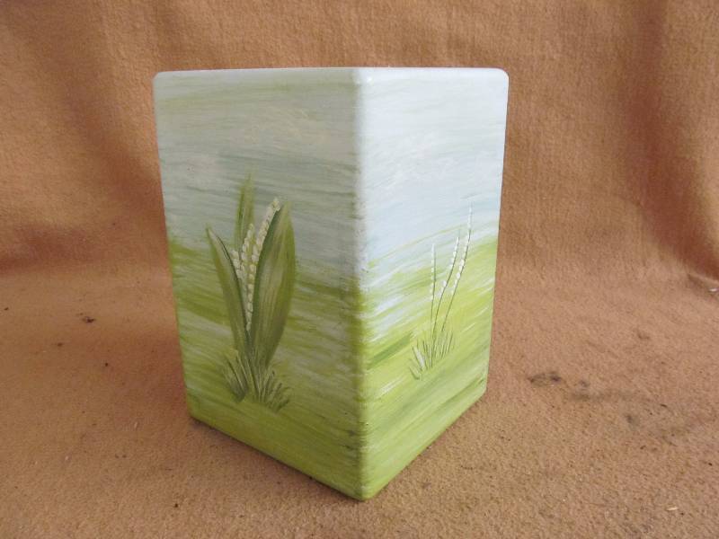 Urn