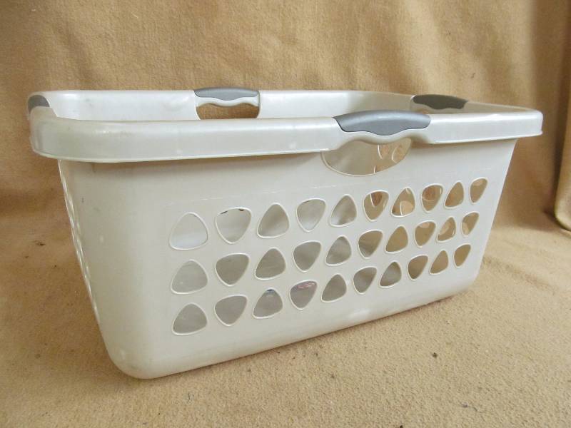 laundry basket