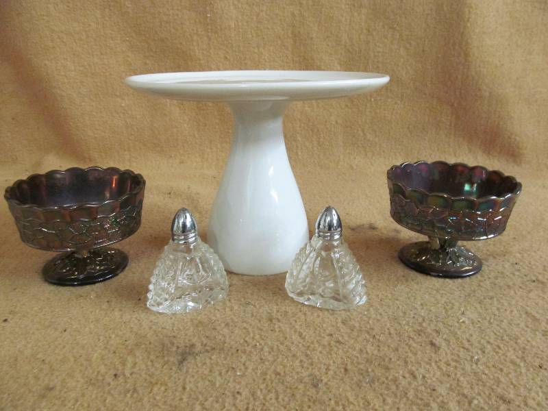 cake stand, bowls