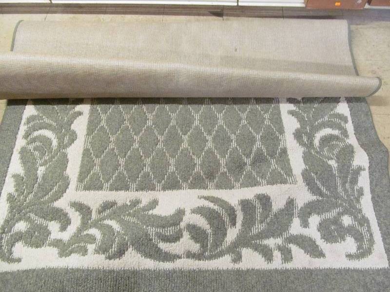 Rug