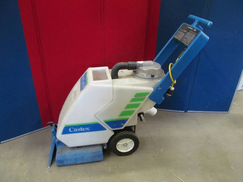 carpet cleaner