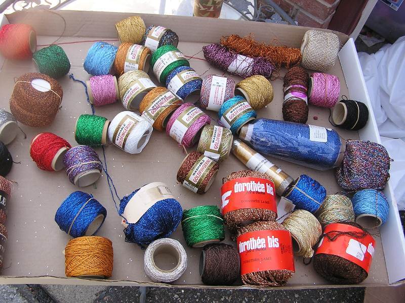 huge lot of metallic threads new