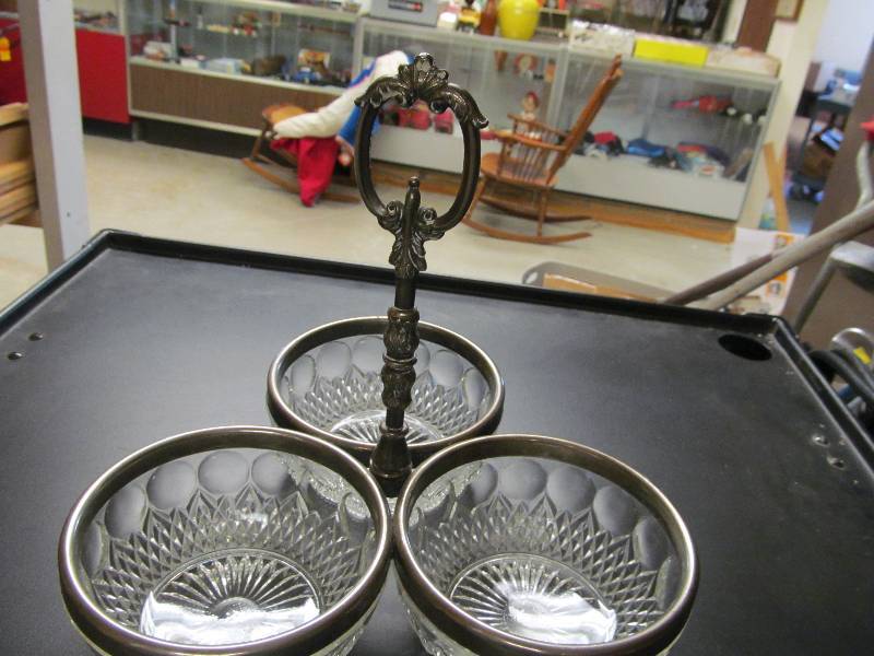 Vintage 3 bowl serving dish