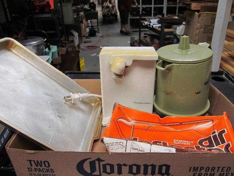 Lot of Kitchen items