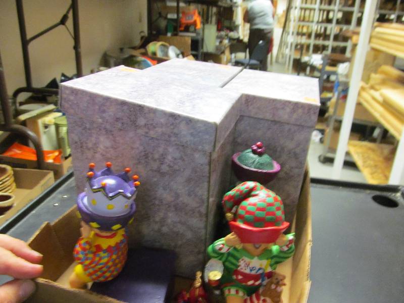 Lot of 3 The Hat Lady Collectibles