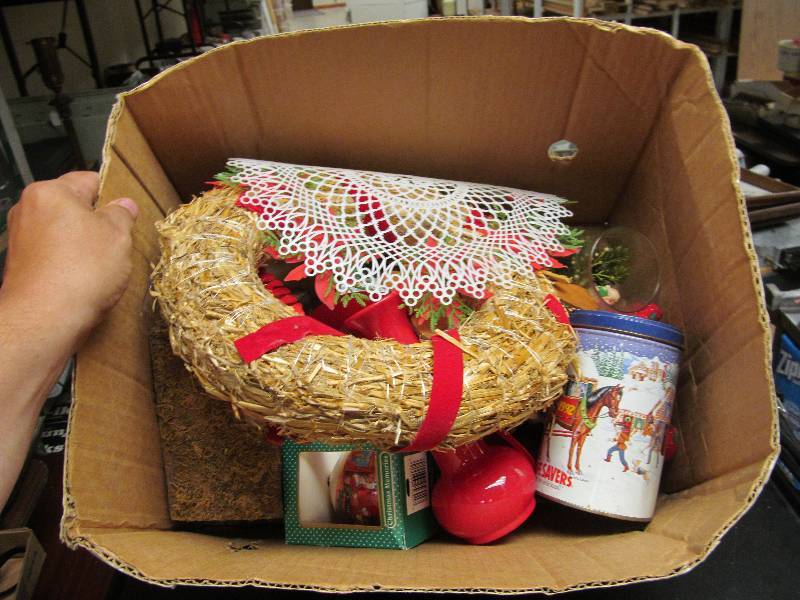 Lot of misc holiday items
