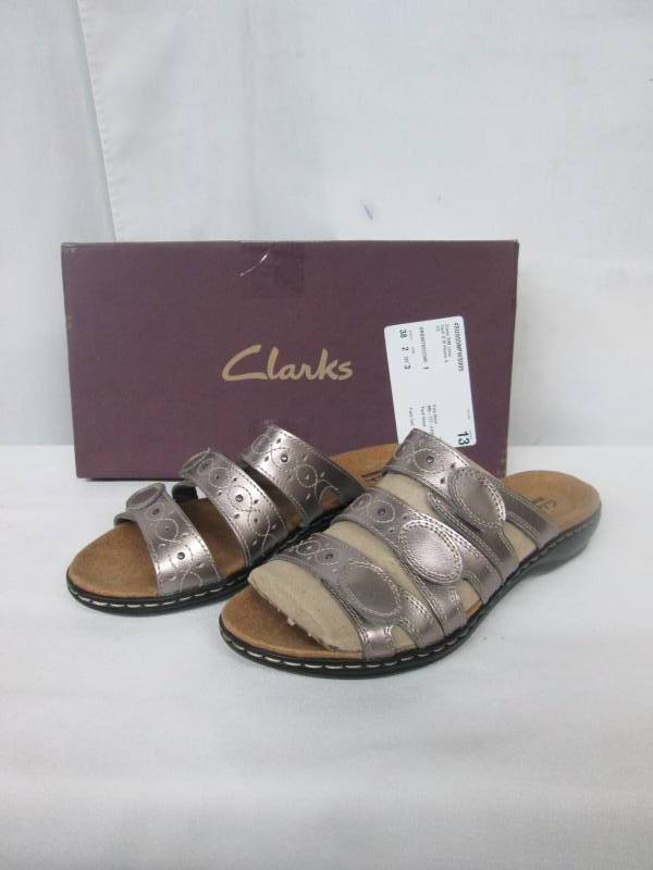 Clarks Womens Leisa Cacti Q Sandal - Wide