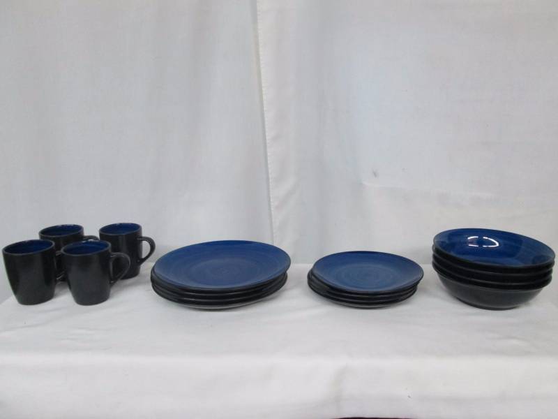 McLeland Design 16-pc. Dinnerware Set