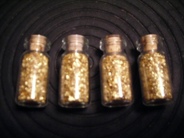 4-Bottles Of Gold Flake -  No Guarantee Of Quality Or Quantity