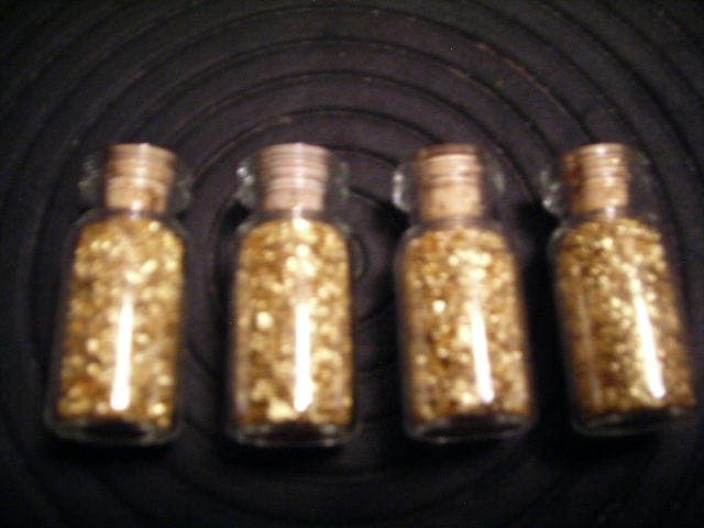 4-Bottles Of Gold Flake -  No Guarantee Of Quality Or Quantity
