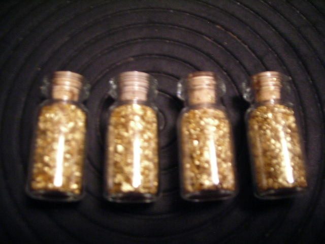 4-Bottles Of Gold Flake -  No Guarantee Of Quality Or Quantity