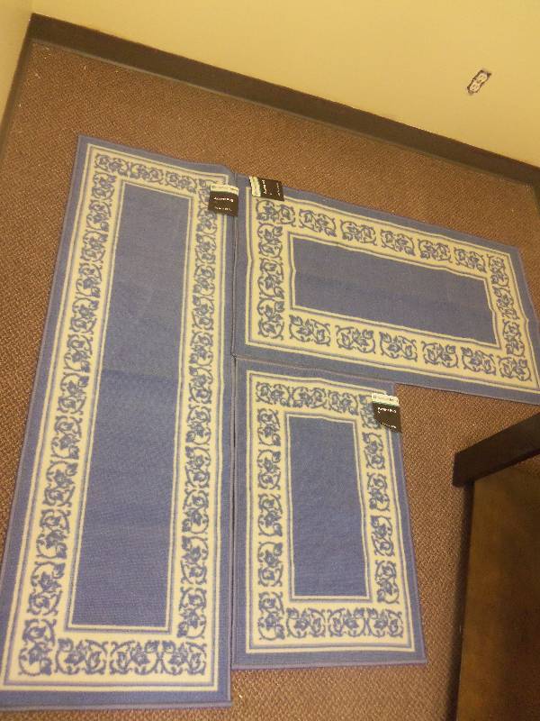 3 pc Rug Set