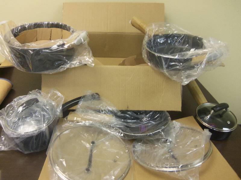 9 Piece Cookware Set