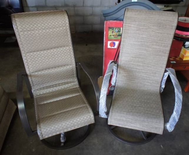 (2) Patio Chairs