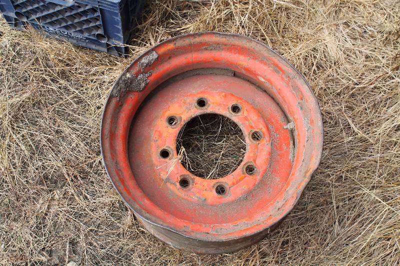 Bob Cat Tire Rim