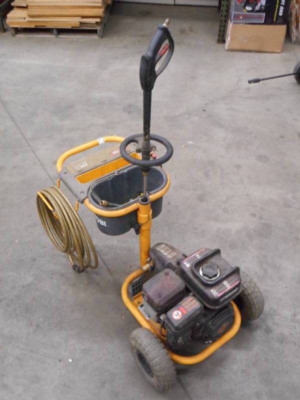 lot 9 image: Ryobi 3000PSI Gas-Powered Pressure ...
