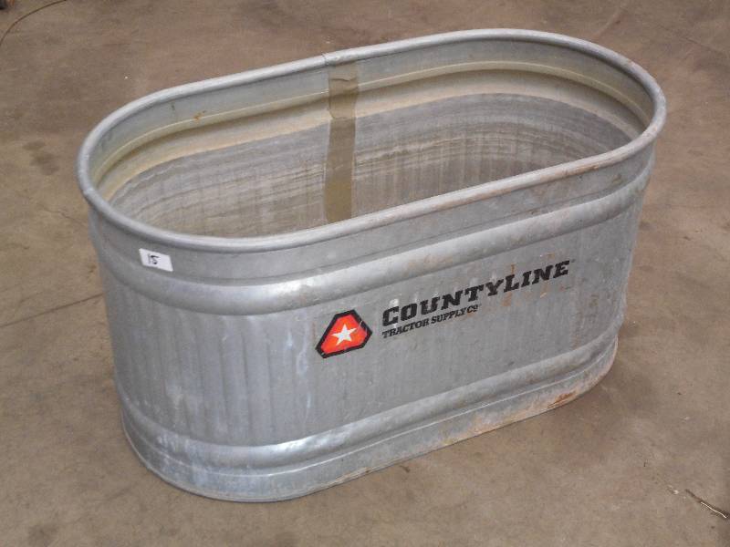 lot 15 image: County Line Galvanized Wash Tub ...