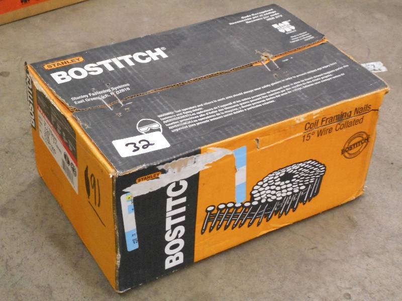 lot 32 image: Full Case Of Bostitcj 3x76mm Coil ...