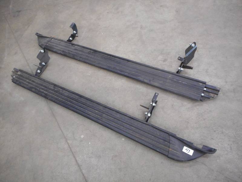 lot 43 image: (1) Set Of Truck Running Boards, Un...