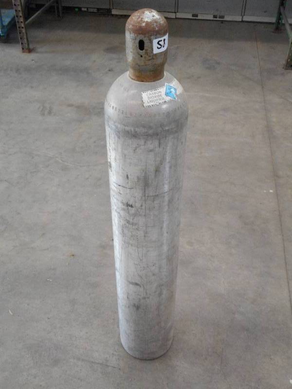 lot 58 image: Aluminum Liquified Carbon Dioxide C...