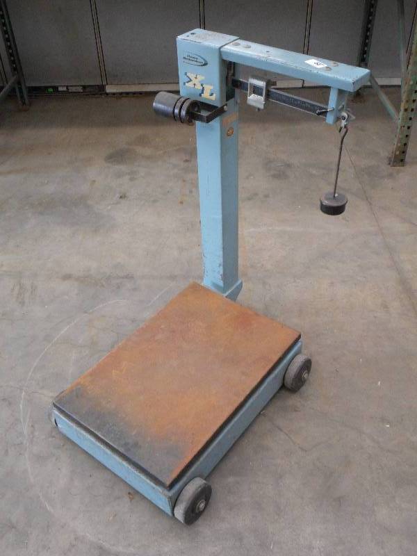 lot 66 image: Howe Richardson XL Heavy Duty Rolli...