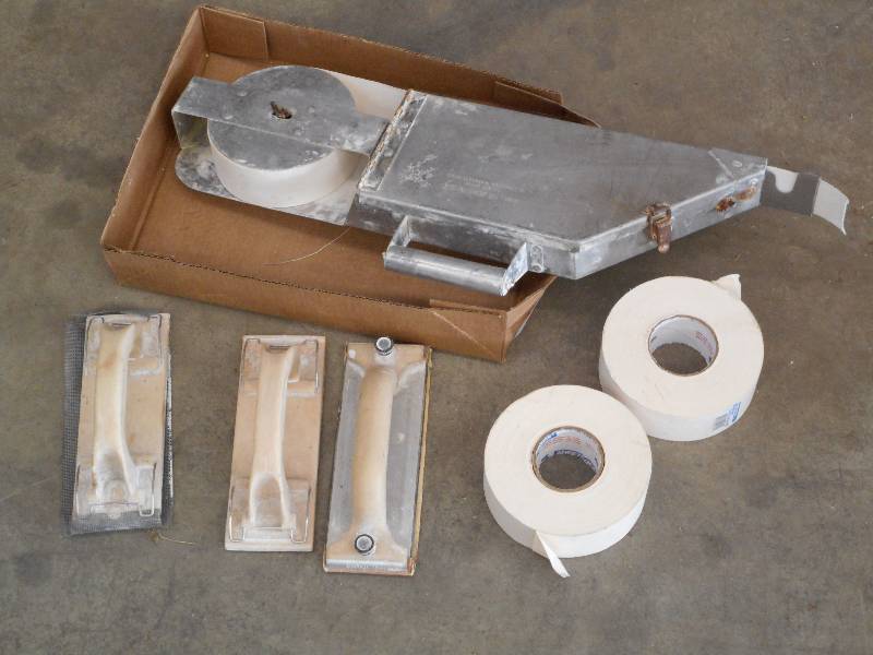 lot 78 image: Box Of Drywall Tape Gun & Supplies ...