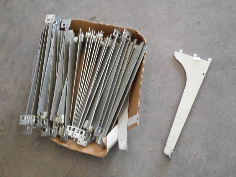 lot 82 image: Box Of Numerous Heavy Duty Steel Sh...