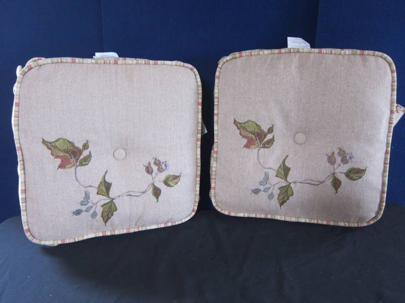 Throw Pillows
