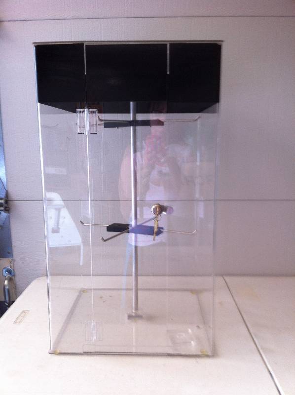 Plexi Glass Display Case