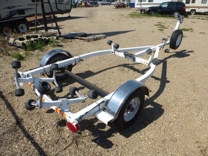 1989 EZ Loader Trailer NCS RV Liquidation & Hunting Equip 2015 KBID