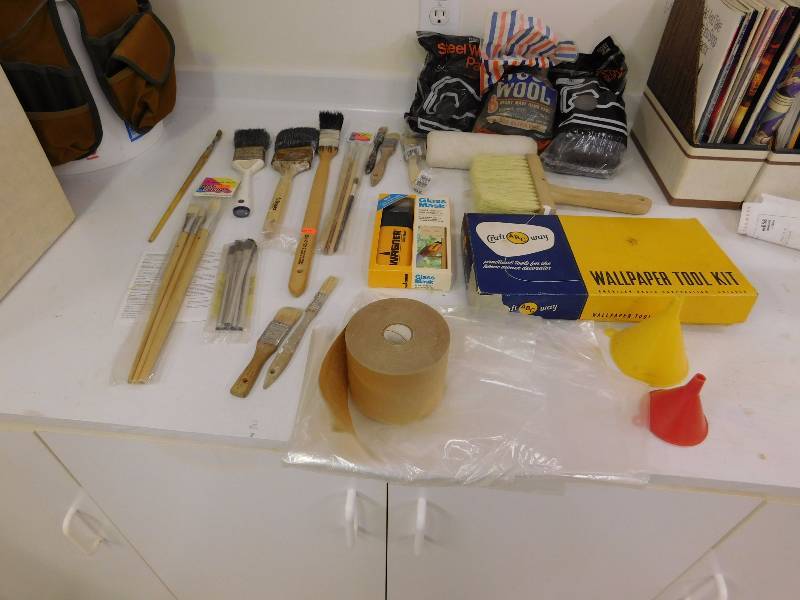 lot 27 image: vintage wallpaper kit and paint brushes