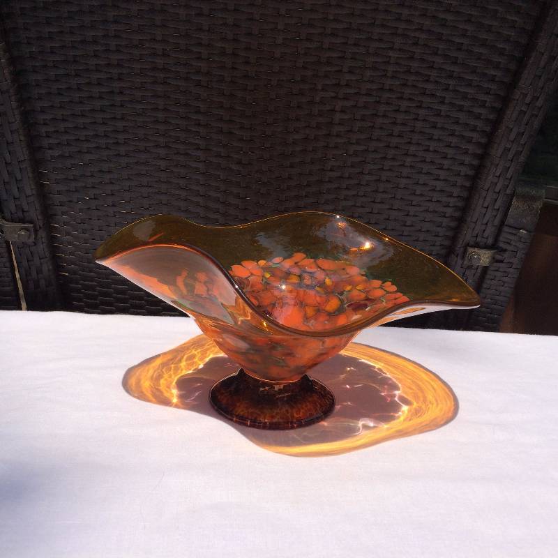 lot 037 image: ART GLASS 12 Ruffle Bowl Artisan Mark HALLER Arribas Bros Disney Studios Murano Style