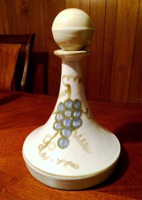 lot 038 image: Vintage John B Taylor Large 13 Stoneware Decanter & Stopper Blue Grapes Louisville Pottery Kentucky