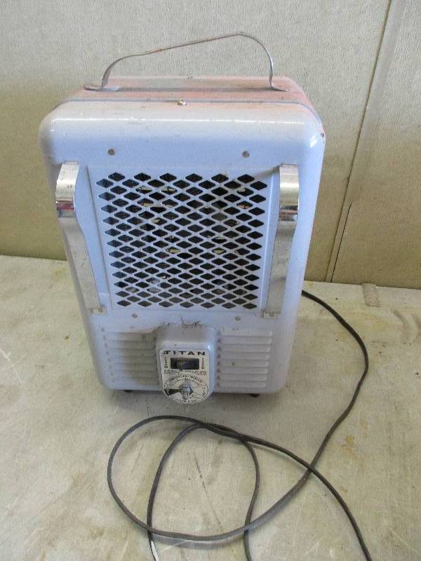 lot 69 image: heater