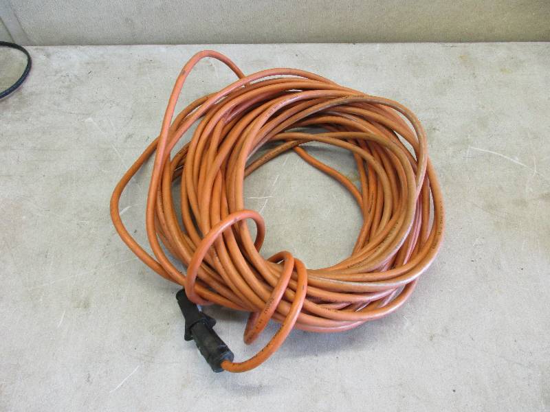 lot 74 image: Extension Cord