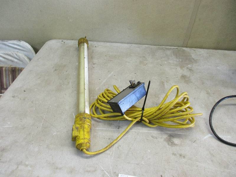 lot 79 image: Work light