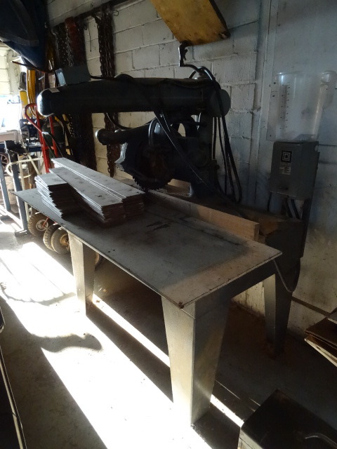 Radial Arm Saw