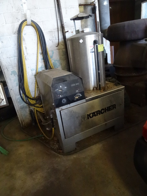 Pressure Washer
