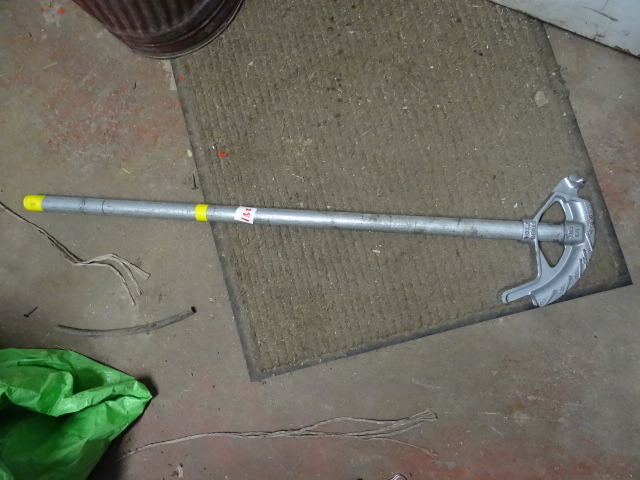 Pipe Bender